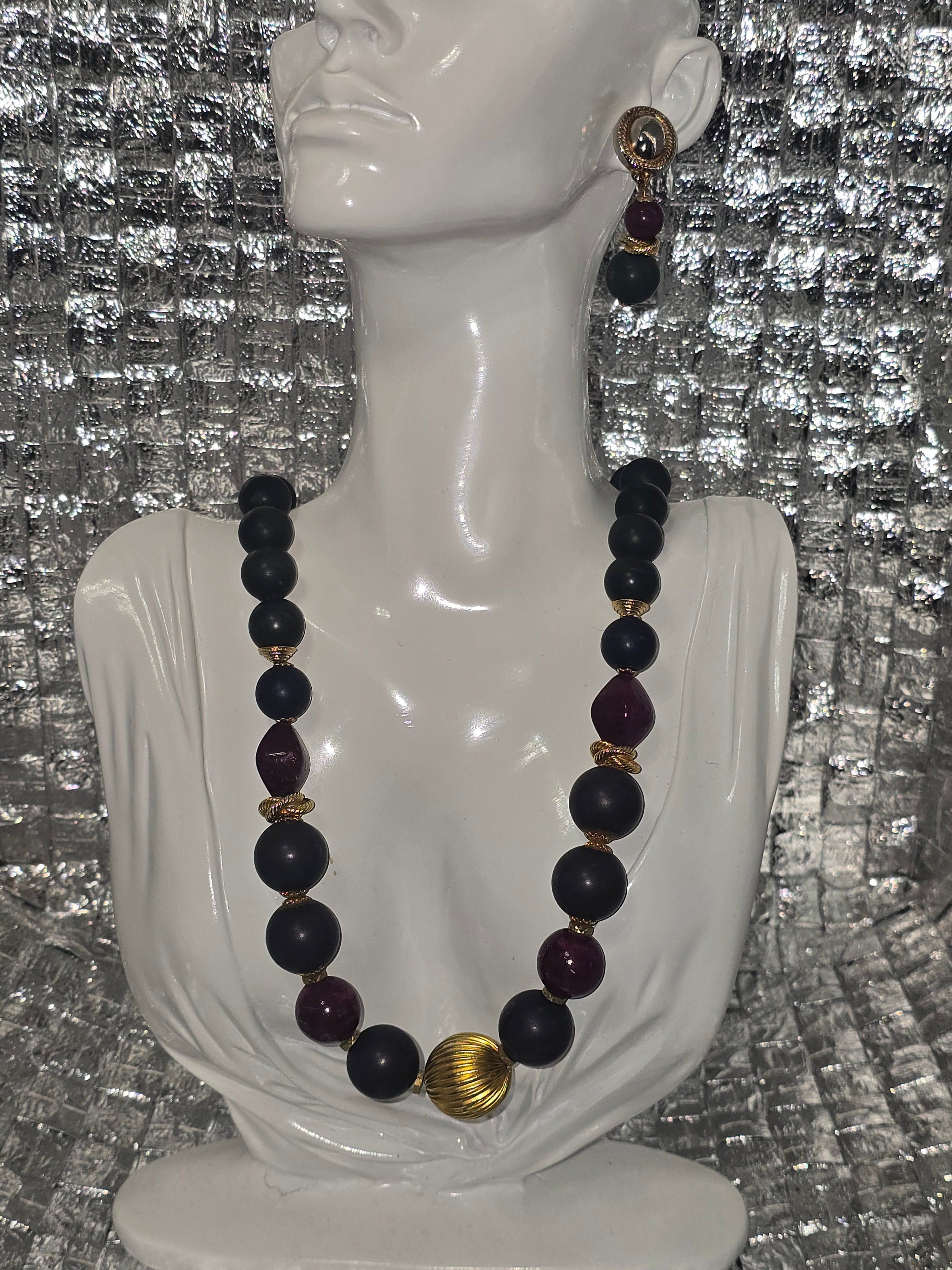 Vintage Necklace & earring set